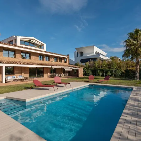 Beach By Olala Homes